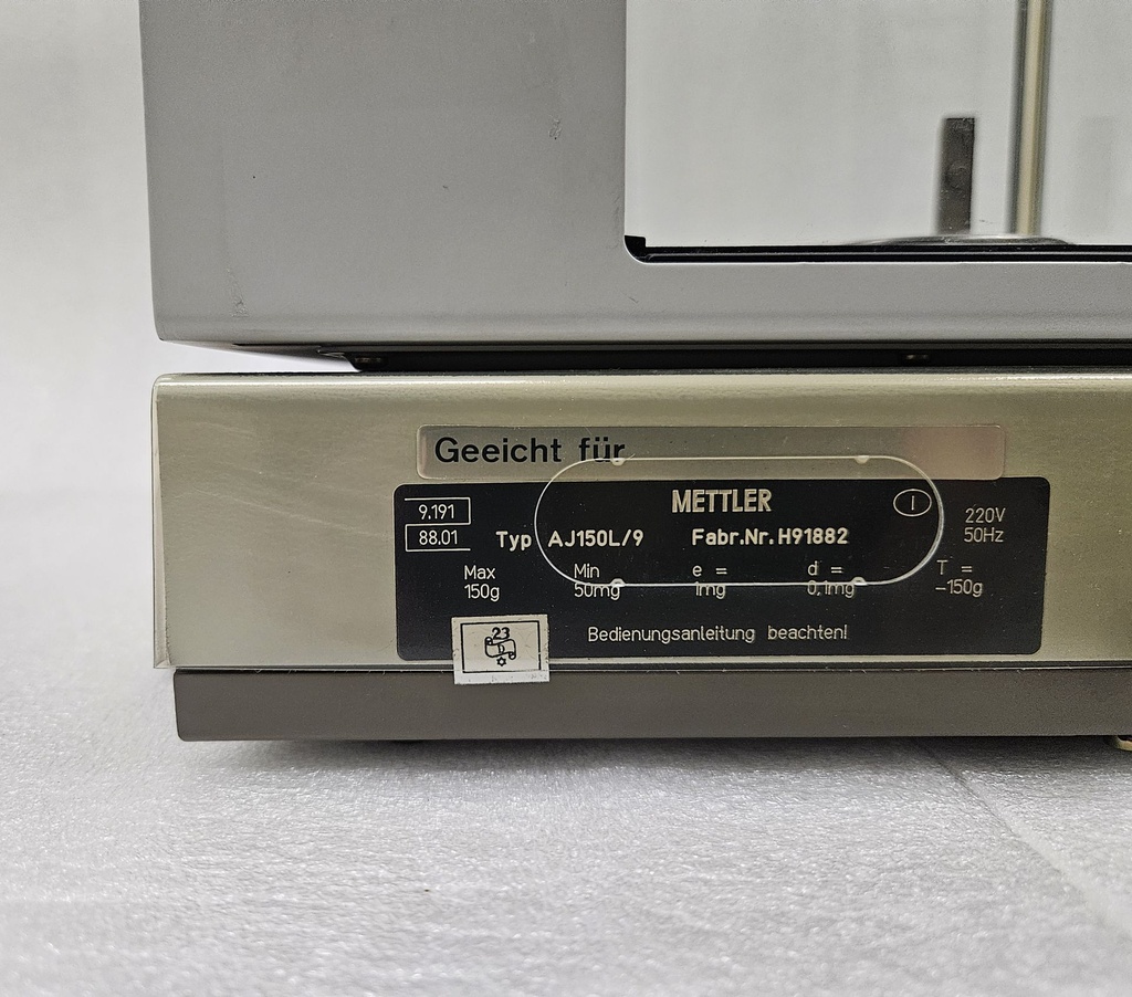 Mettler AJ 150L Analytische balans