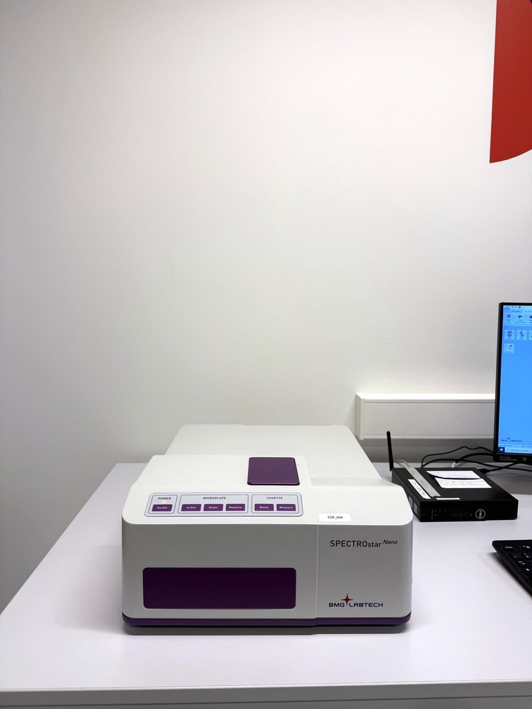 BMG LABTECH SPECTROstar Nano (1)