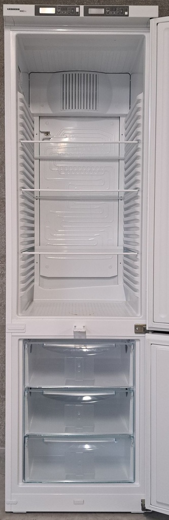 Liebherr LCexv 4010 laboratorium koelvriescombinatie (1)