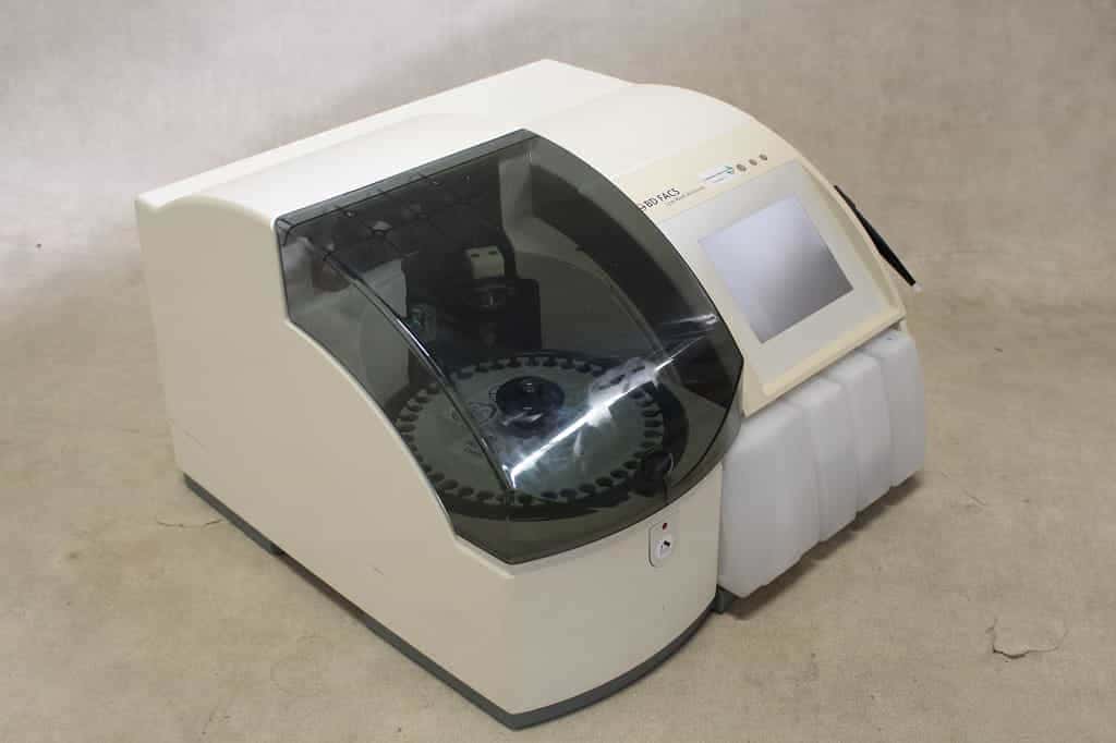 16274-LM-14502-Becton-Dickinson-FACS-Lyse-Wash-Assistant-10