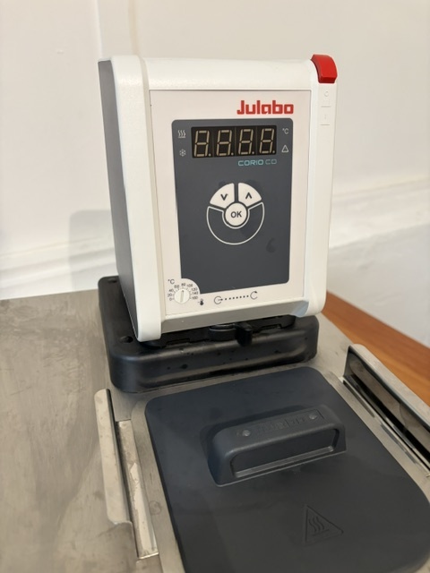 52684-EXT-29591-Julabo-201F-Gekoeld-Circulatie-Thermostaat-1-1