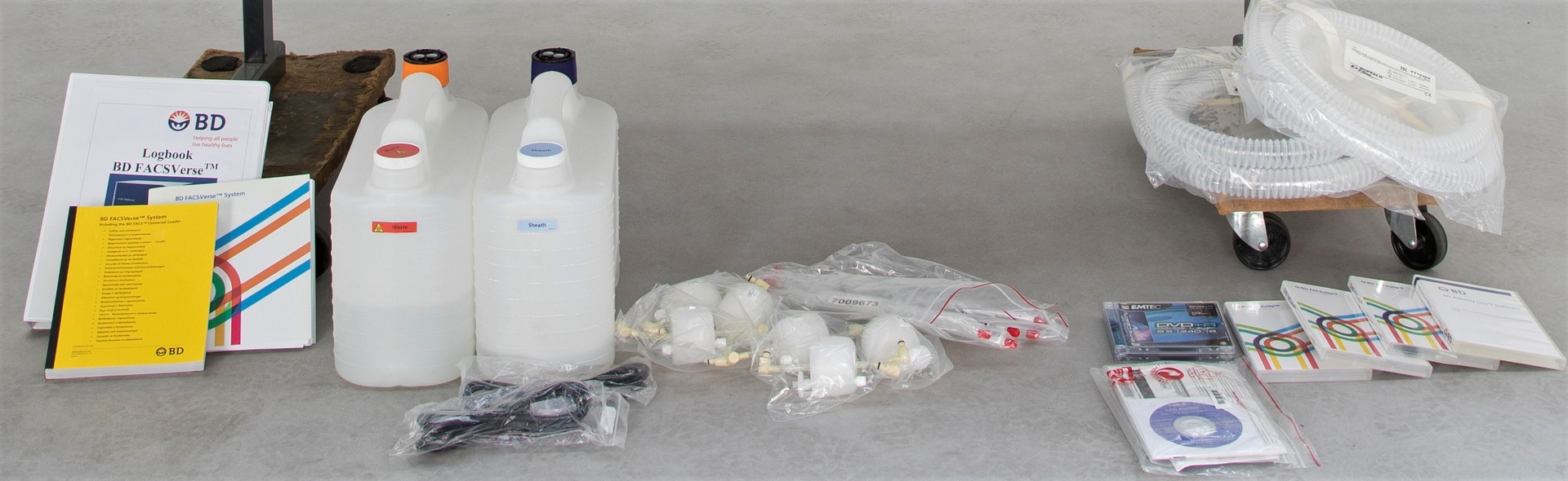 52543-IC-29450-BD-Becton-Dickinson-FacsVerse-Flow-Cytometer-2
