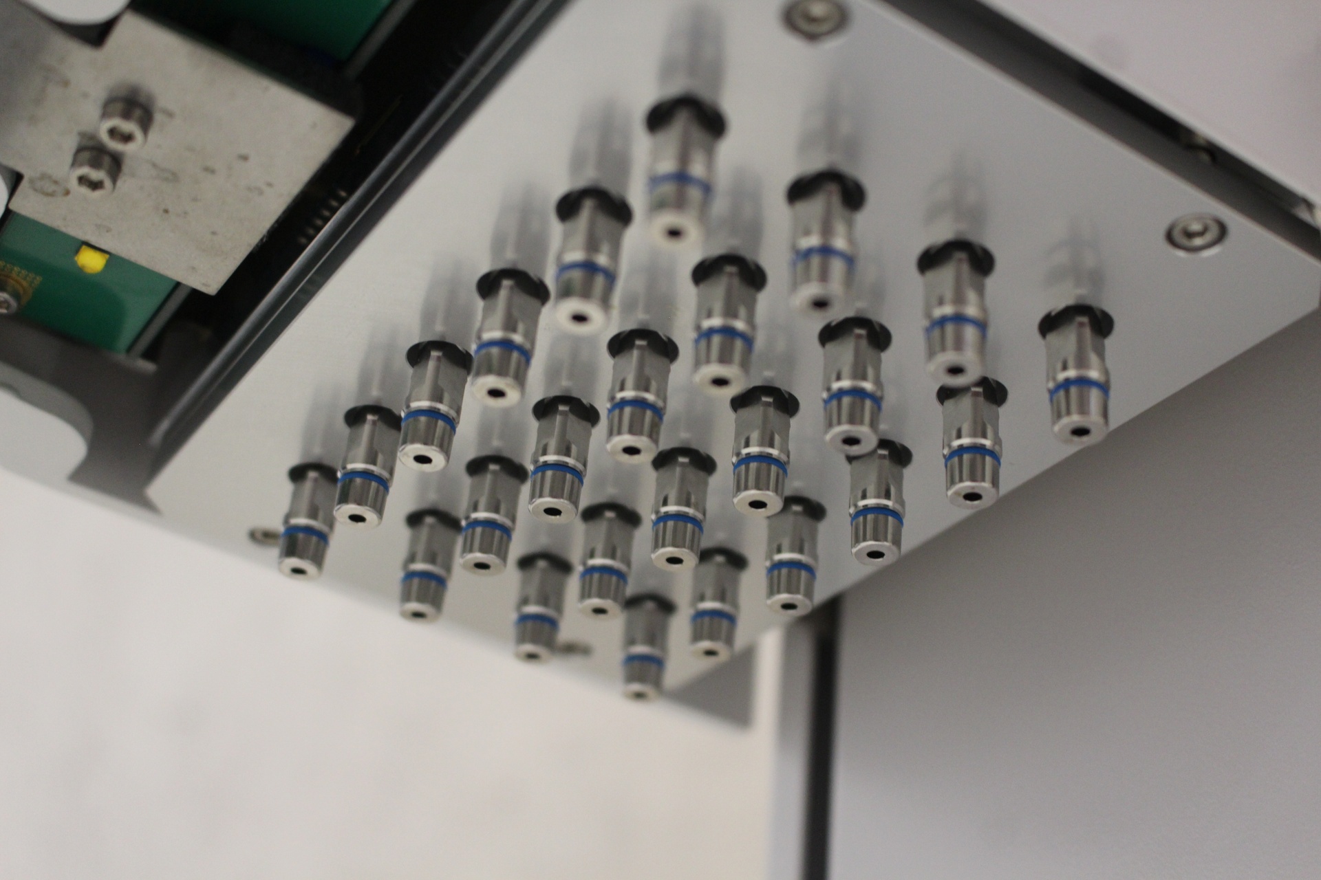 52767-LM-29674-Integra-Viaflo-384-Elektronische-Pipet-8