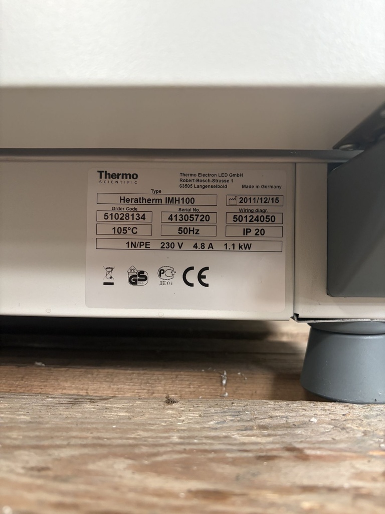 52857-EXT-29764-Thermo-Heratherm-IMH100-Broedstoof-1