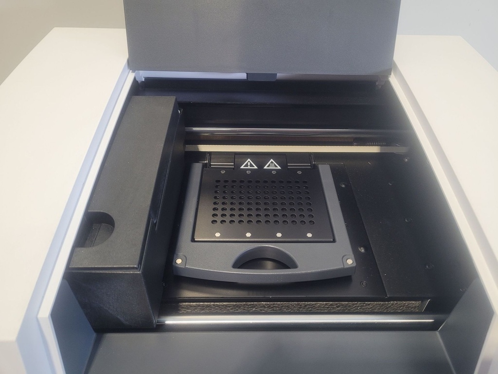52932-EXT-29839-Agilent-AriaDx-Real-Time-PCR-Instrument-5