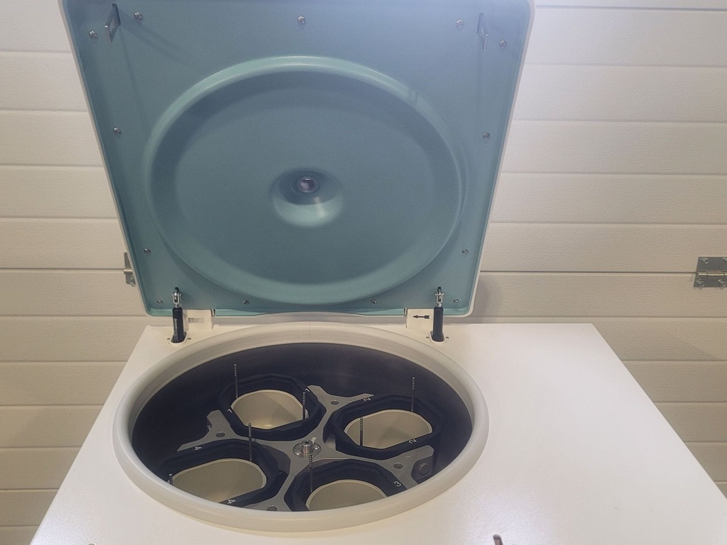 52933-EXT-29840-Hettich-Rotanta-460R-Gekoelde-Centrifuge