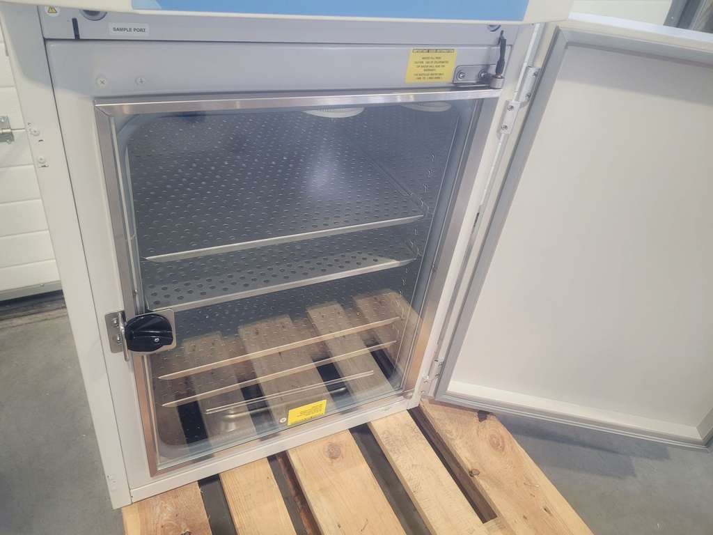 52935-EXT-29842-Thermo-8000-WJ-CO2-Broedstoof-1