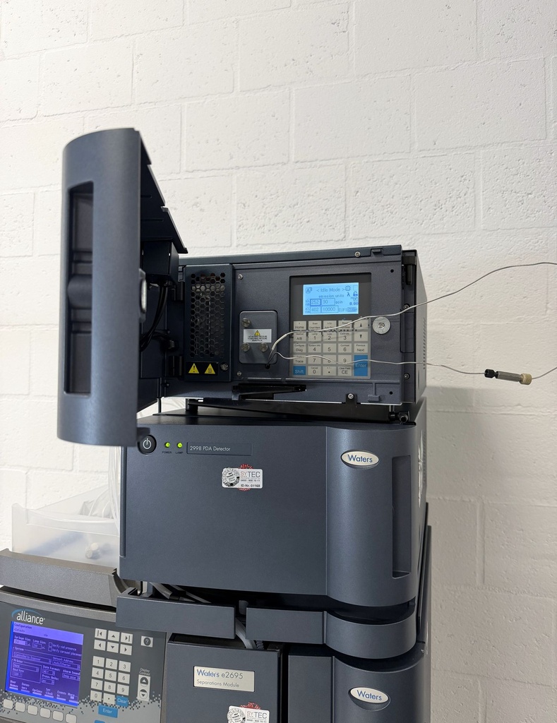 52992-EXT-29899-Waters-Alliance-e2695-HPLC-Systeem-1