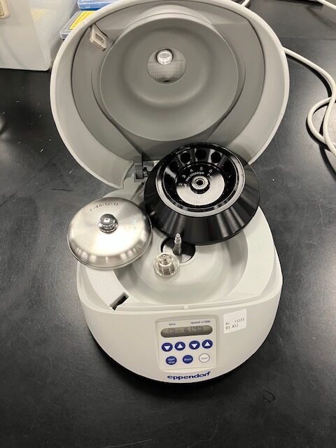 53026-EXT-29933-Eppendorf-Mini-Spin-Plus-Centrifuge-2