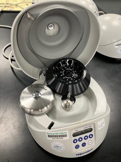 53031-EXT-29938-Eppendorf-Mini-Spin-Plus-Centrifuge-3