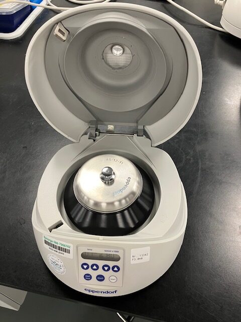53031-EXT-29938-Eppendorf-Mini-Spin-Plus-Centrifuge
