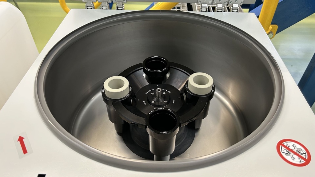 53105-EXT-30012-Hermle-Oleum-Olietestcentrifuge-zonder-koeling-5