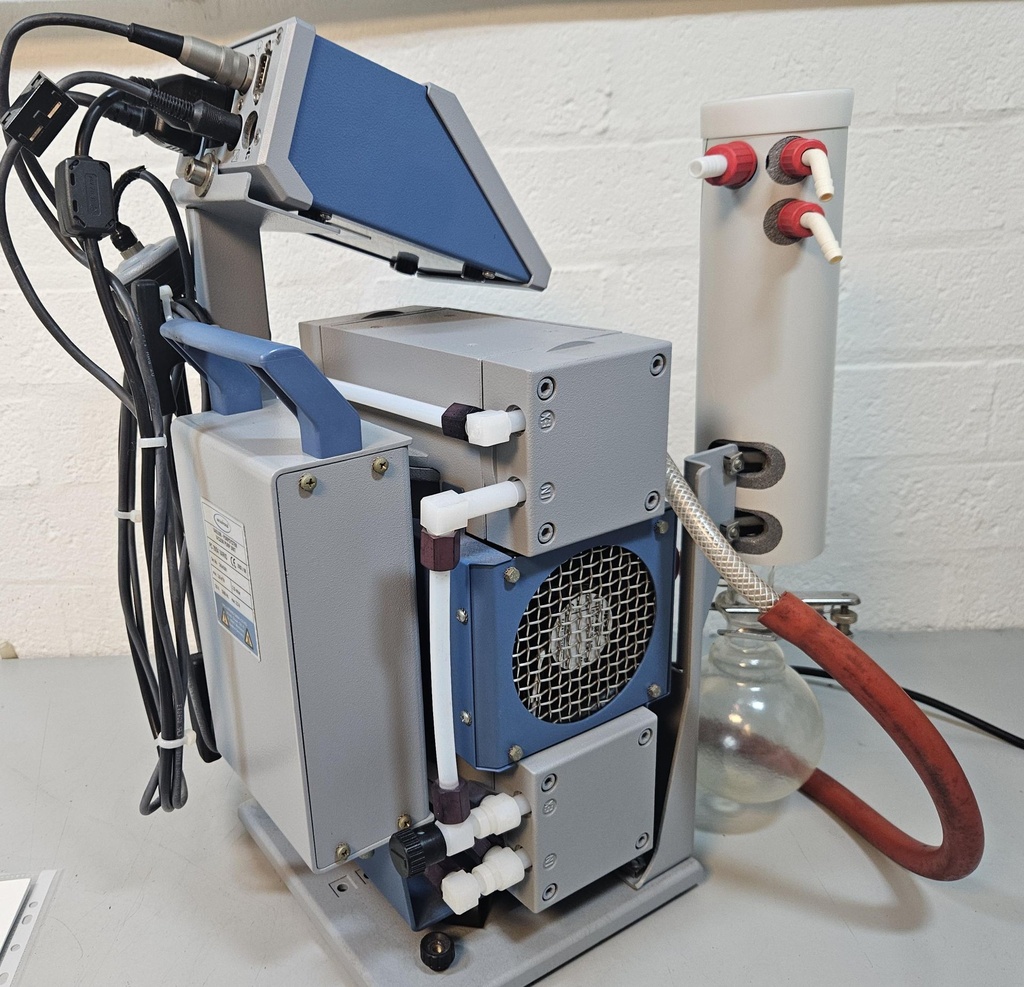 53157-RBN-30064-Vacuubrand-PC-2004-Vario-chemical-resistant-diaphragm-vacuum-pump-with-vacuum-contr-2